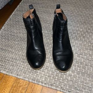 Lucky Brand Leather Brolley Booties Black size 7.5